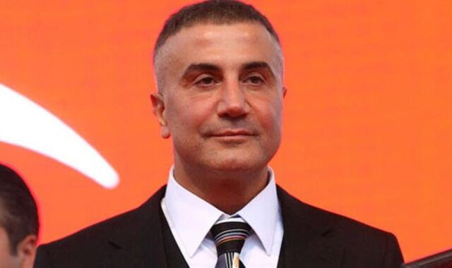 Sedat_Peker_campaigning_for_AKP