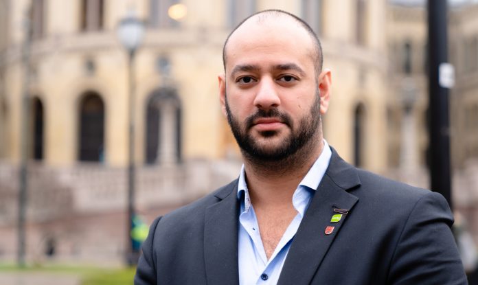 Farid-portrett-03716-fotokreditt-PaulJohannessen