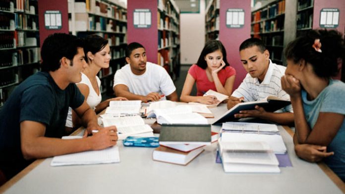 etudiants-bibliothèque