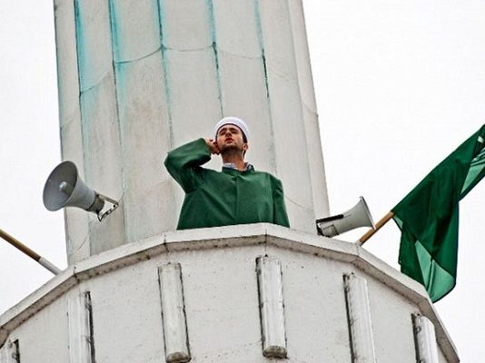 Ropet fra minareten | Sylo Taraku