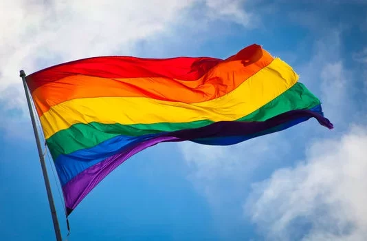 Nytt tidsskrift vil utfordre ideen om at religioner hater skeive