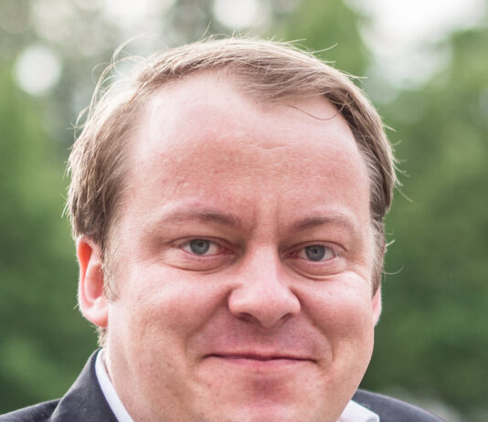 Frp vil skjerpe kravene til norsk statsborgerskap kraftig