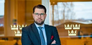 Sverigedemokraternas leder tordner mot «islamistiske stemmer»