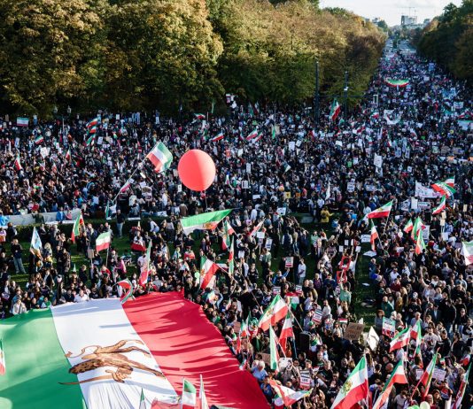 Massakren i Iran avslører regimets svakhet – og faren ved falske alternativer