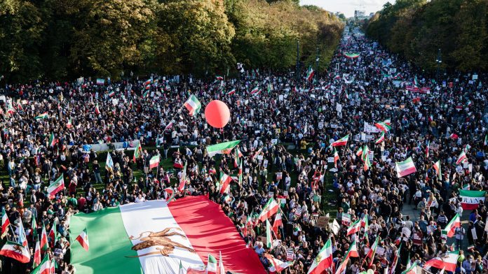 Protest in Berlin following Mahsa Amini's death
