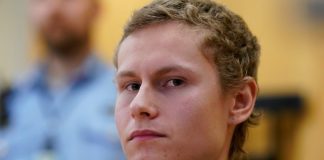 Philip Manshaus’ advokat ber om gjenåpning av straffesaken mot ham