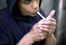 Psykisk helsehjelp til unge innvandrergutter er viktigere enn legalisering av cannabis | Victoria Åsne Kinsella