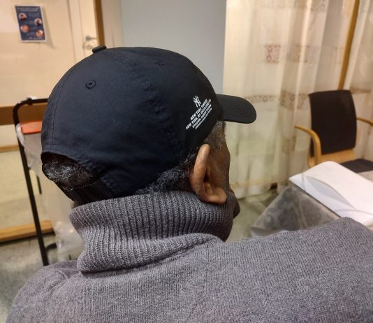 Har ventet i 10 år på å bli gjenforent med familien | Trude Hellesø og Fowzia Saadeldin Mohammed