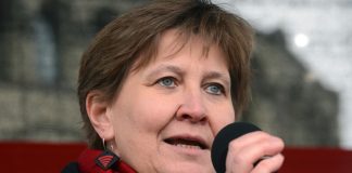 – Flyktninger skal ikke stå utenfor Fattighuset