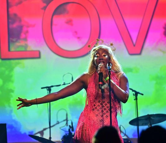 Freedah slipper låta «KVIKK LUNSJ»: — Første afro-house og amapiano-låt på norsk