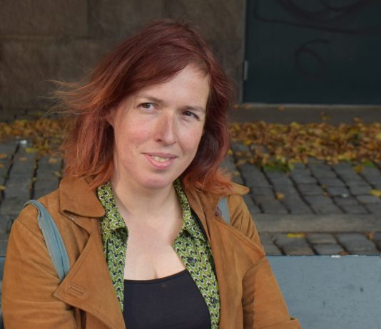 Tate appellerer til hvite høyrevridde og unge innvandrergutter