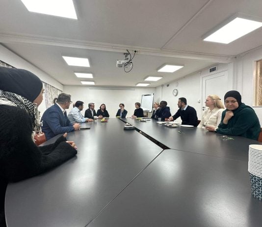 Tre tiår med muslimsk kamp mot ekstremisme blir oversett