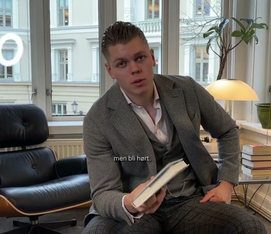 Oliver Lovrenski (19) får Bokhandlerprisen