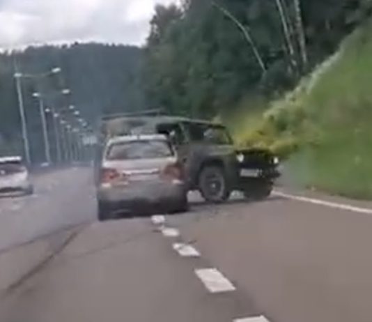 Rettssaken mot kvinnene som kjørte inn i Sian-lederens bil begynner tirsdag
