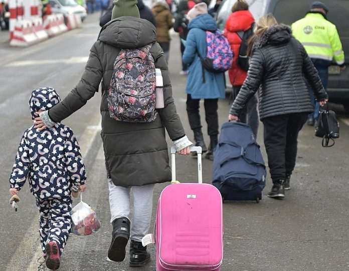 Ukrainske flyktninger på flukt. Antallet ventes å fortsette å øke i 2023. Foto: Arorae - Own work, CC BY-SA 4.0, https://commons.wikimedia.org/w/index.php?curid=116304633