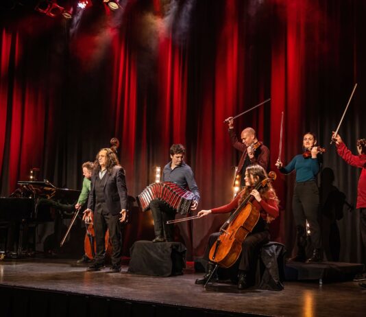 Feirer 80-årsjubileum for tangoklassiker