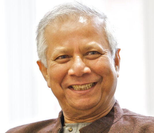 Yunus lover å hjelpe rohingya-flyktninger
