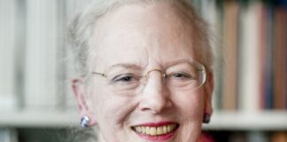 Dronning Margrethe avviser at foreldrene hadde nazisympatier