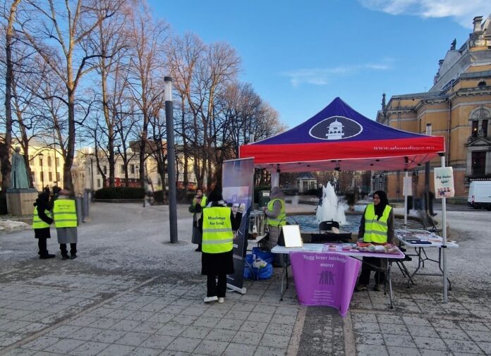 ahmadiyya-hijabdagen.jpg