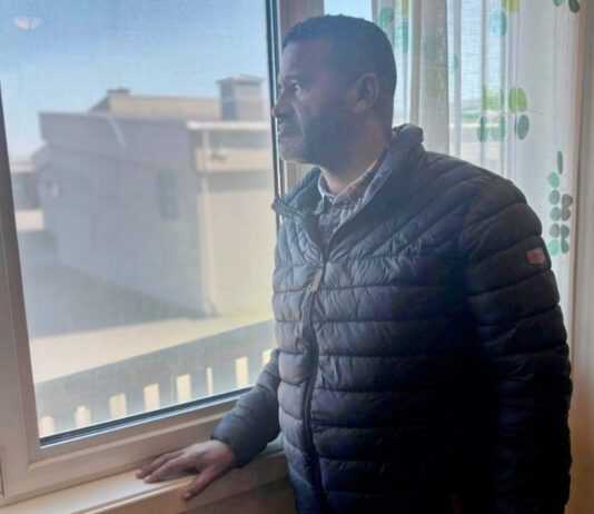 Tvunget til å snakke med myndighetene de flyktet fra – vi blir utsatt for stor urett