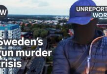 Utsetter drapssak etter anklager om forskjellsbehandling
