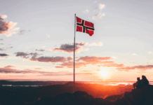 Vi feirer frihet, mens andre kjemper for den