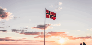 Vi feirer frihet, mens andre kjemper for den
