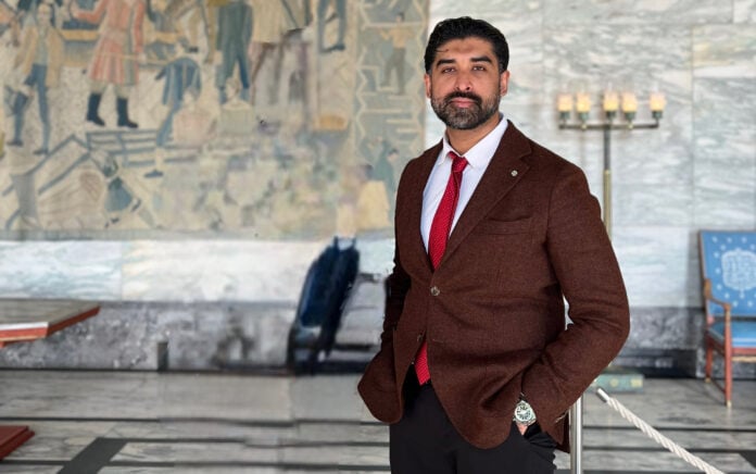 qasim.jpg