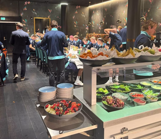 Feiret med kebab etter 5-0-seier