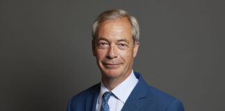 Storbritannia: Reform UK ønsker Ice-lignende innvandringspoliti