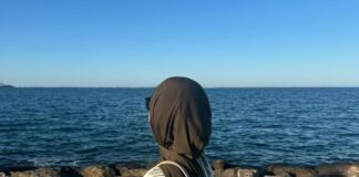 Med én gang en kvinne velger å dekke seg til med hijab, blir hun ofte stemplet som undertrykt. Hvorfor?