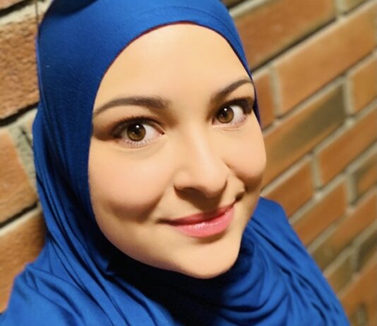 Reagerer på barnehijab-forbud: – La barna være barn