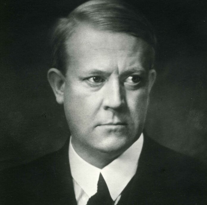 Portrett_av_Vidkun_Quisling_i_sivile_klær,_ukjent_datering