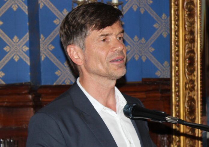 Rolness kjetil