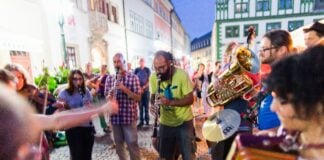 Jiddiskfestival viser at et truet minoritetsspråk kan få nytt liv jiddisk