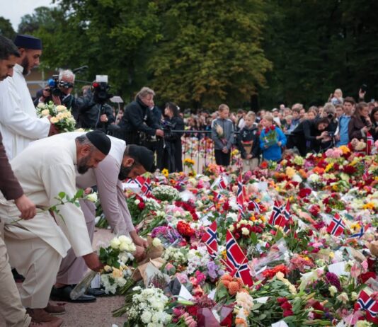 Kondolanseprotokoll – send din hilsen