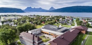 Kan små språk lære av hverandre? På Nesna møttes nynorsk, samisk og norskopplæring