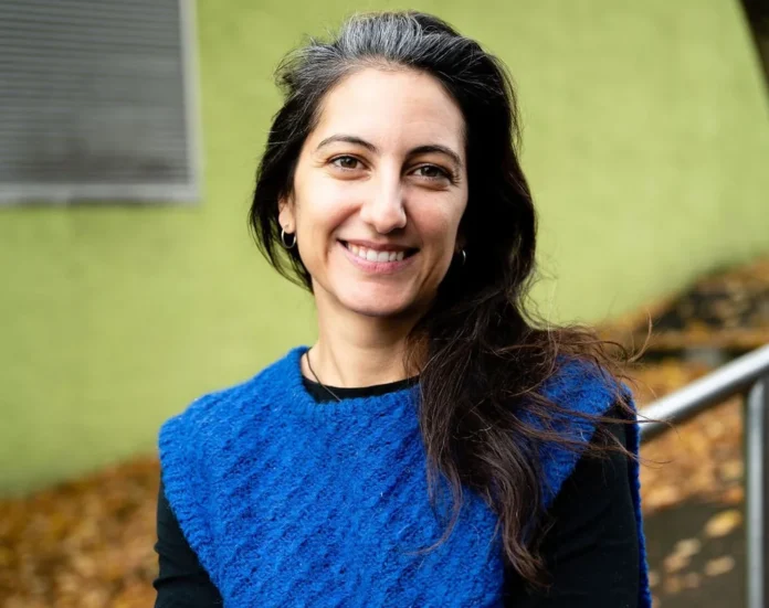 Rebecca_Jafari_portrett