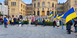 Ukrainere samlet seg foran Stortinget