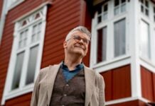 Har bodd i Norge siden 1997 – skriver bok om å bli norsk